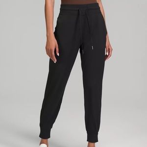 Lululemon Athletica Ready to Run High Rise Jogger pants